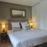 Hotell Le Saint-genies