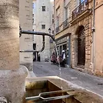 Hotel Le Saint-geniès 3*