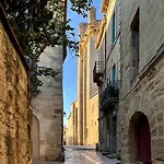 Le Saint-geniès 3* Uzès