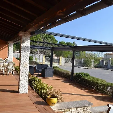 Le Saint-genies Szálloda