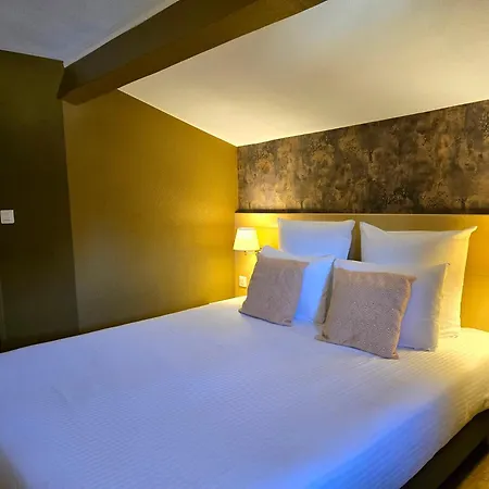 Hotel Le Saint-geniès 3*