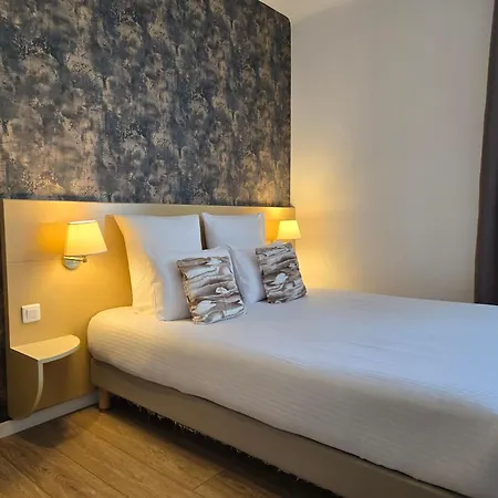 Le Saint-genies Hotell
