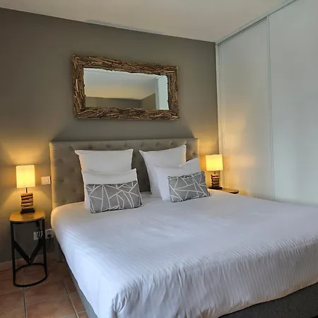 Szálloda Le Saint-genies