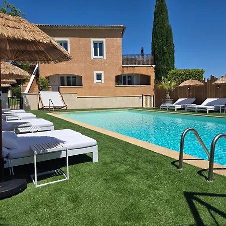 Le Saint-geniès Hotel 3*