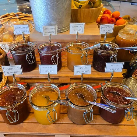 Szálloda Le Saint-genies Uzès