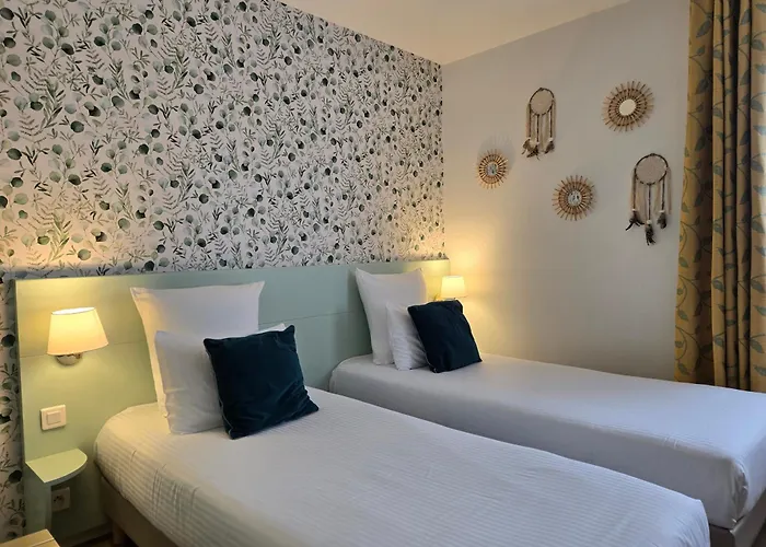 Hotel Le Saint-geniès 3*