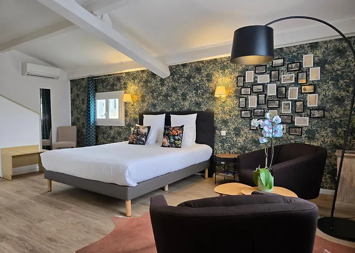 Hotel Le Saint-geniès 3*