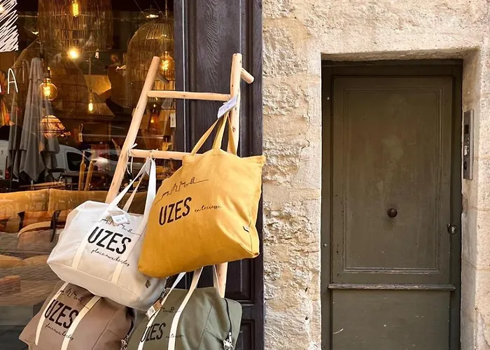 Hotel Le Saint-geniès